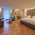 Отель Badhotel Sternhagen Куксхафен