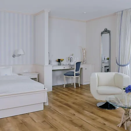 Badhotel Sternhagen Отель 5*