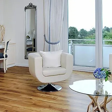 ホテル Badhotel Sternhagen