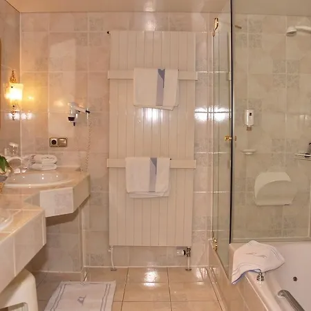 Badhotel Sternhagen Szálloda