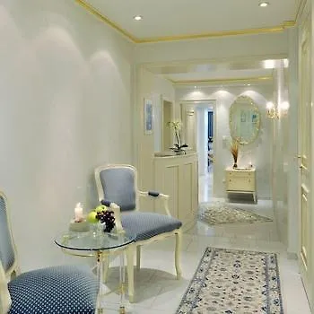 Отель Badhotel Sternhagen 5*