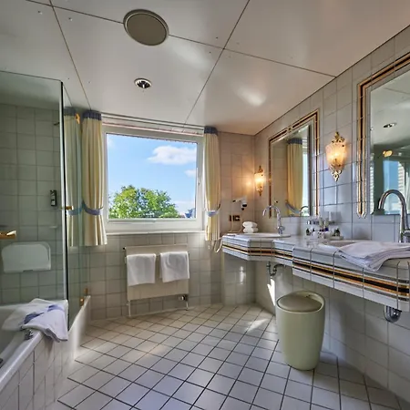 فندق Badhotel Sternhagen 5*