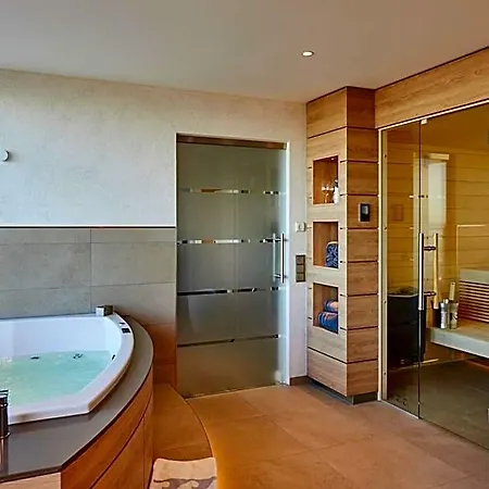 Ξενοδοχείο Badhotel Sternhagen 5*