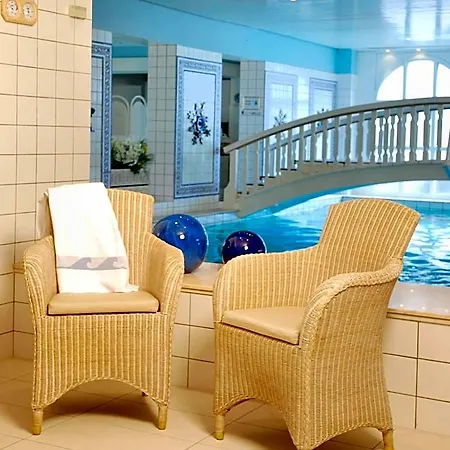 Ξενοδοχείο Badhotel Sternhagen