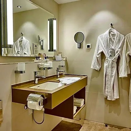 Ξενοδοχείο Badhotel Sternhagen