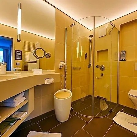 Ξενοδοχείο Badhotel Sternhagen