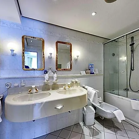 Badhotel Sternhagen 5* Κουξχάφεν