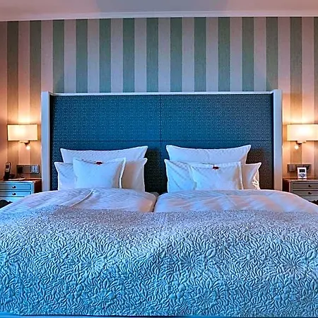 Badhotel Sternhagen 5*