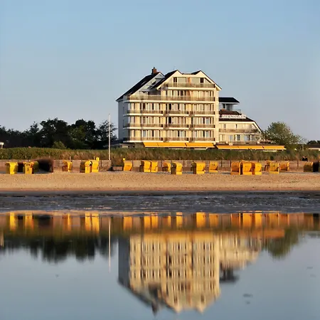 ホテル Badhotel Sternhagen 5*
